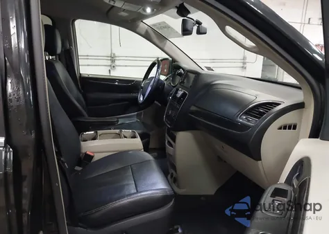 2015 Chrysler Town & Country Touring-L from USA, damaged, VIN 2C4RC1CG2FR727135